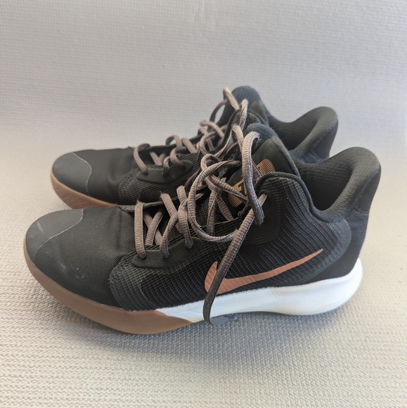 #32 - NIKE Precision III Black Metallic Copper Basketball Shoe - Picture 3 of 12